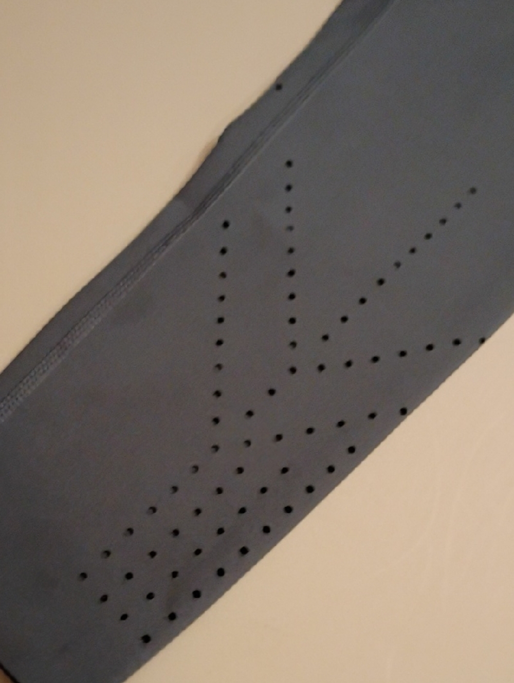Zella Slate Blue Laser-Cut Cropped Leggings - Picture 4 of 16